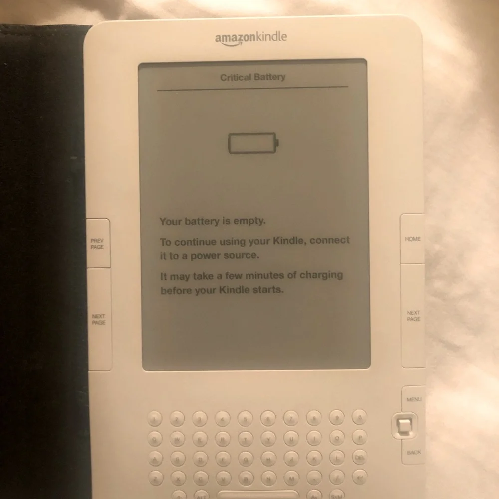 Like New Amazon Kindle Keyboard 3rd Gen 4GB Wi-Fi + 3G Capability, 6